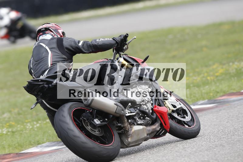 Archiv-2025/36 27.07.2025 PROMAX  ADR/Gruppe gruen/unklar